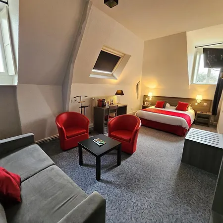 Le Rohan Charme Et Caractere 4* Pontivy